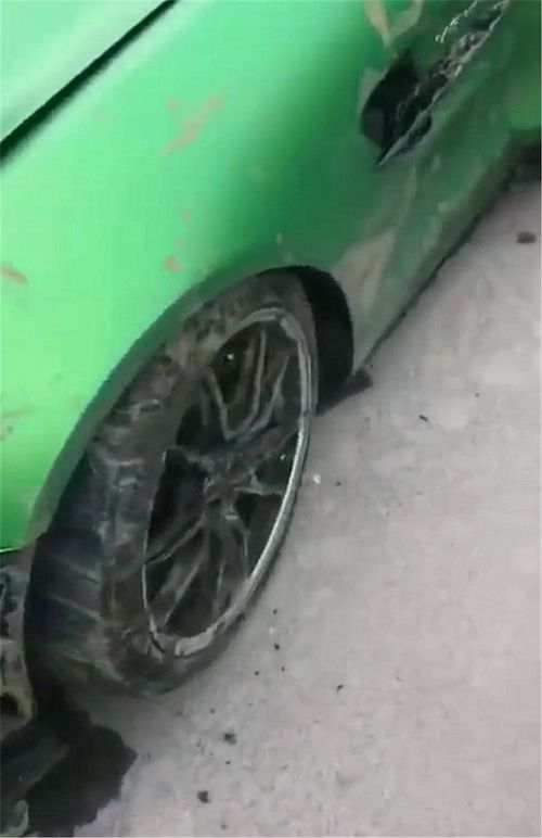 汽车泡水损失多少公里
